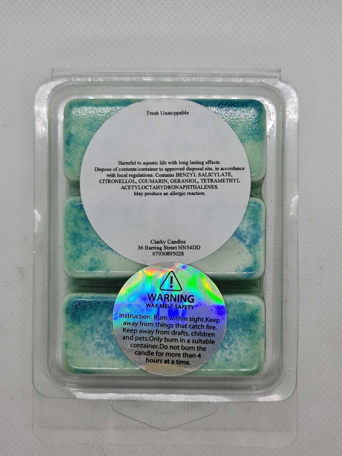 Fresh Unstoppable green scented wax melt with fruity floral fragrance in 6 segment plastic container