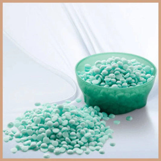 Fresh Unstoppable green wax melt beads in plastic container for scented sizzlers